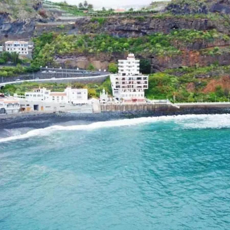 One Bedroom Apartment, Ocean View, Wifi In