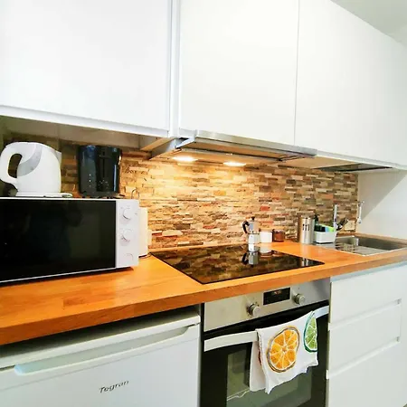 One Bedroom Apartment, Ocean View, Wifi In Apartment