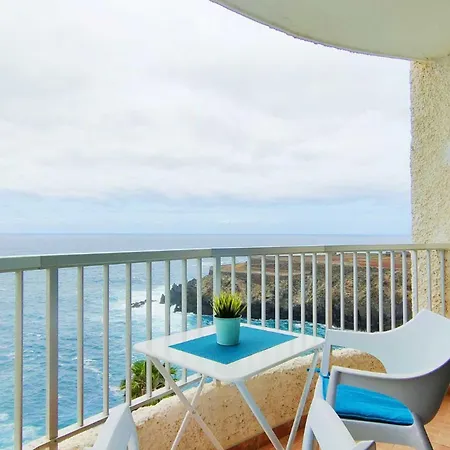 Apartment One Bedroom Apartment, Ocean View, Wifi In *