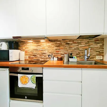 One Bedroom Apartment, Ocean View, Wifi In Apartment